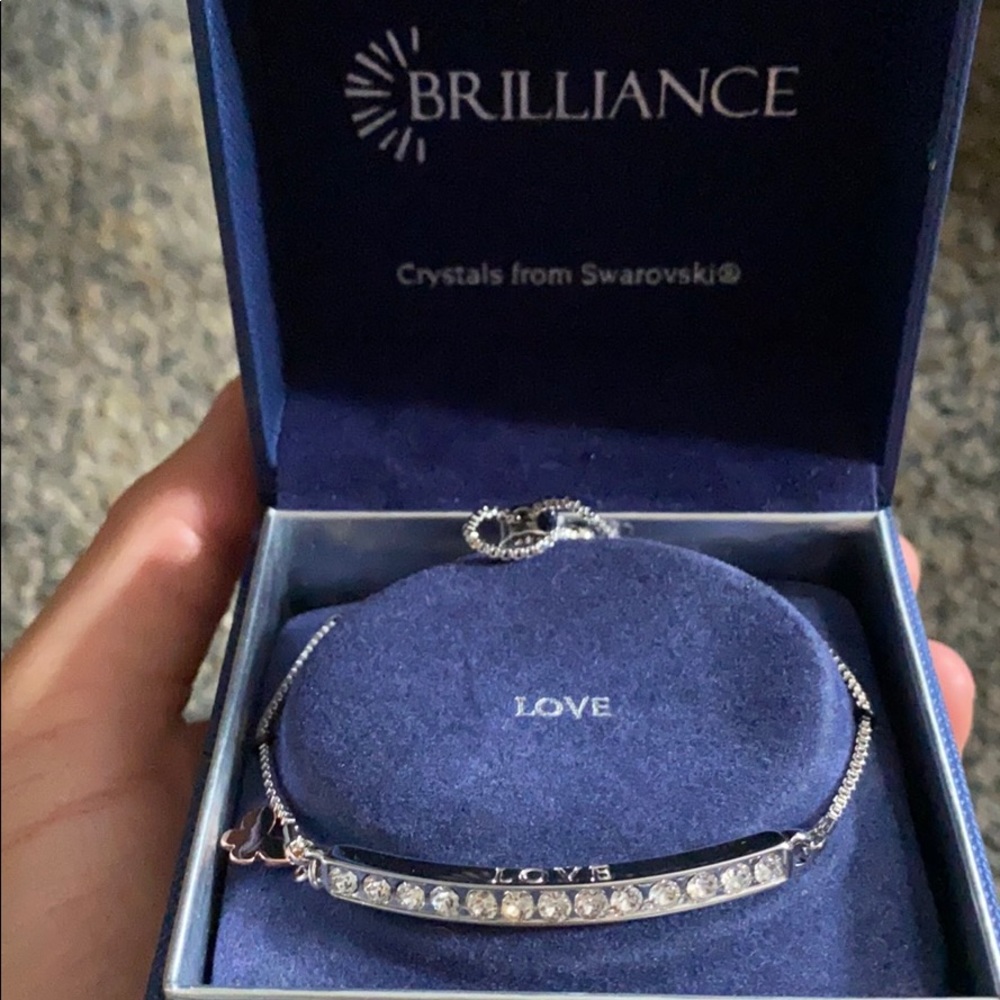 Bracelet brand new Swarovski Crystals real silver